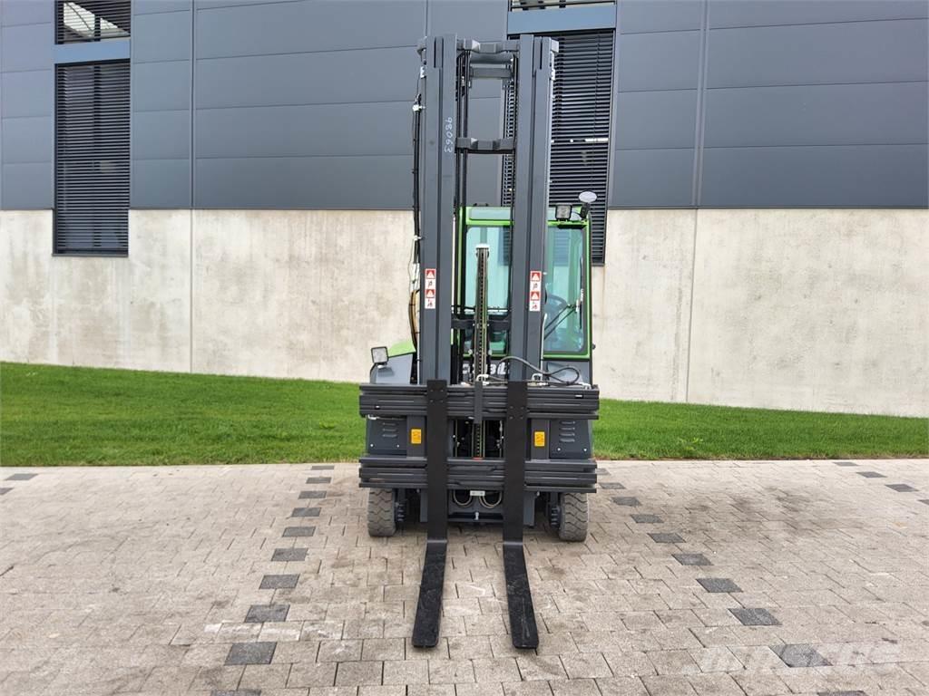 Combilift CBE 3000 4-way Reach Trucks