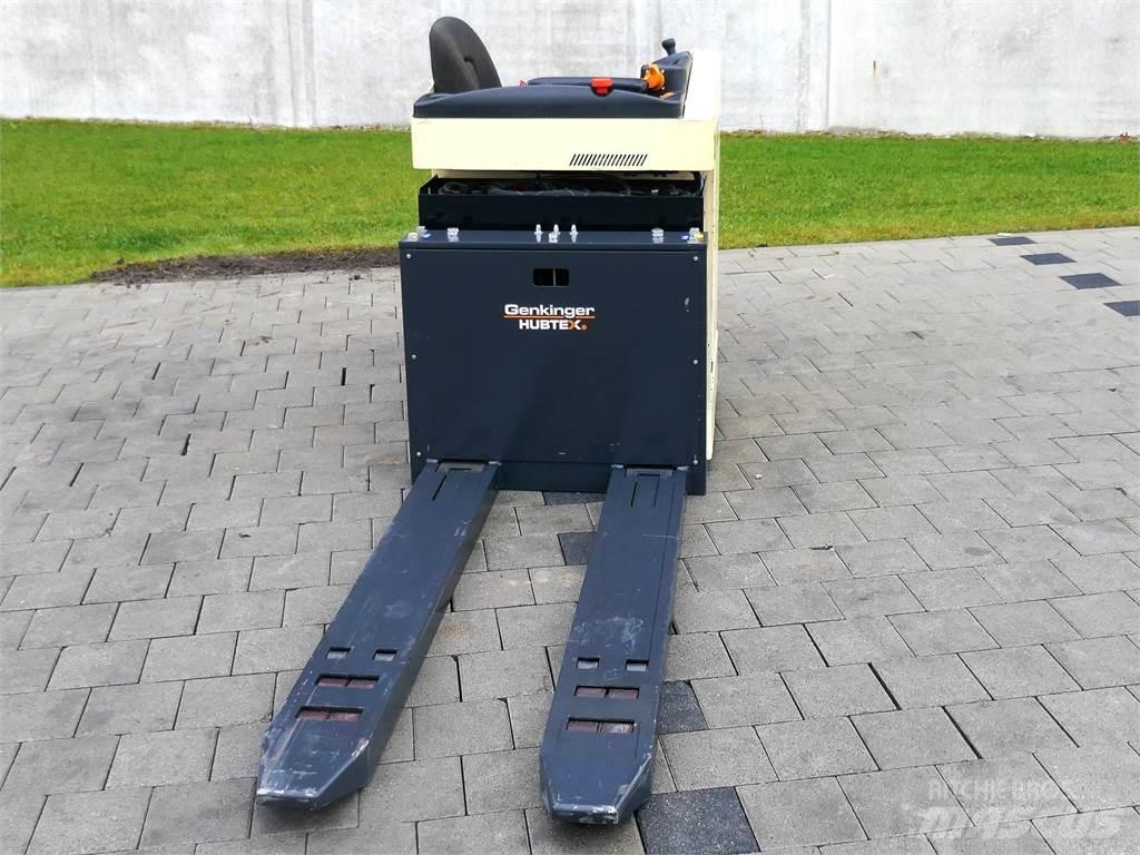 Genkinger EFU6000 Pedestrian stacker