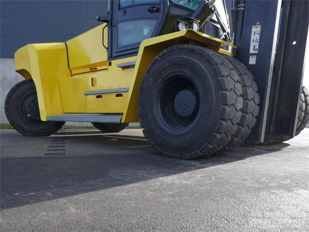 Hyster H16.00XM-12 Diesel Forklifts