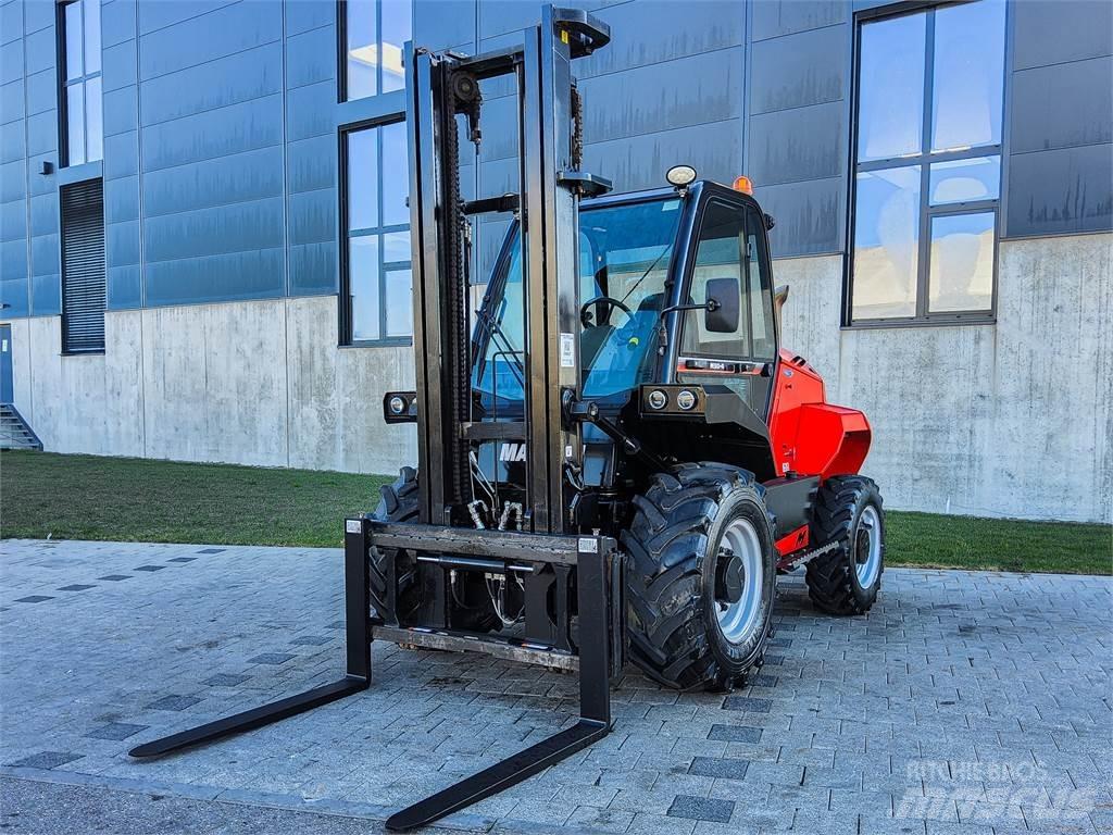 Manitou M 30-4 Rough Terrain Trucks