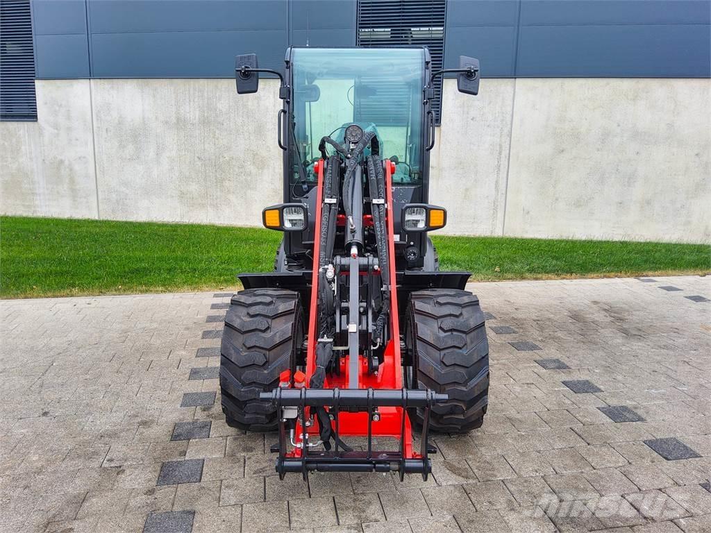 Manitou MLA 3-25H Mini Excavators <7t (Mini Diggers)