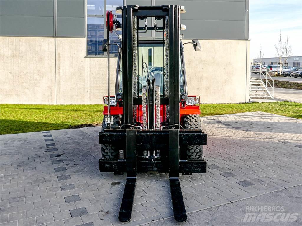 Manitou MSI 50 Rough Terrain Trucks