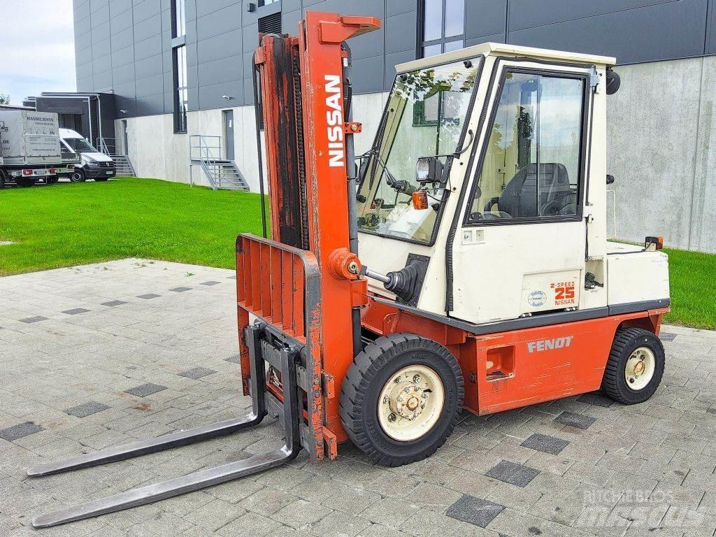 Nissan EH02F25U Diesel Forklifts