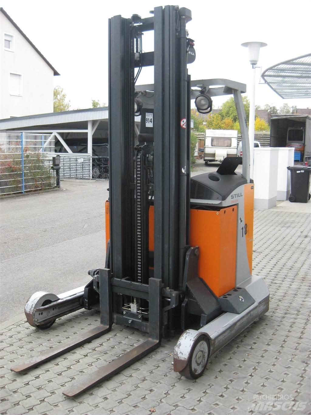 Still FM-X14 Reach trucks