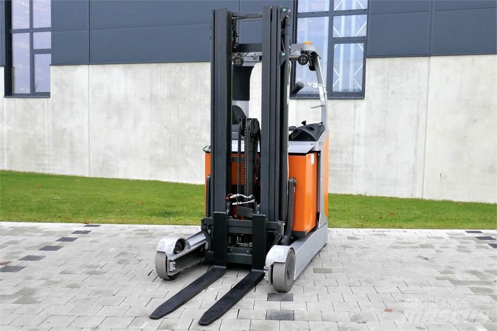 Still FM-X25 Reach trucks