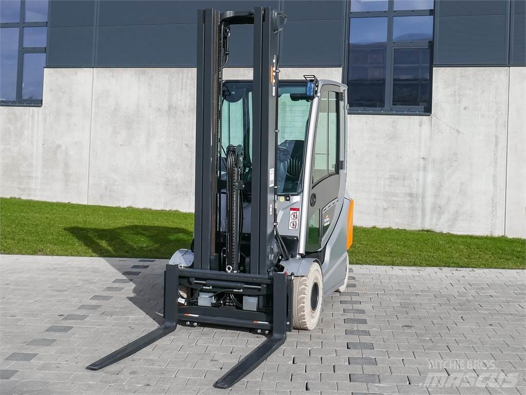 Still RX 60-25 Electric Forklifts