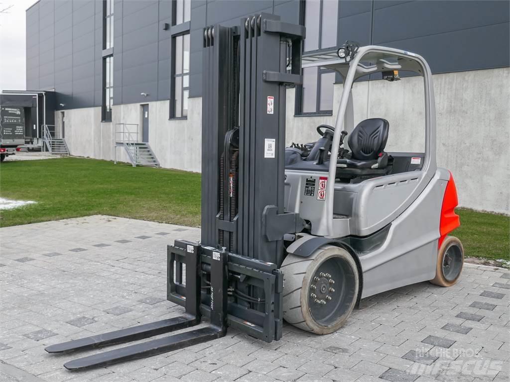 Still RX 60-45 Electric forklift trucks