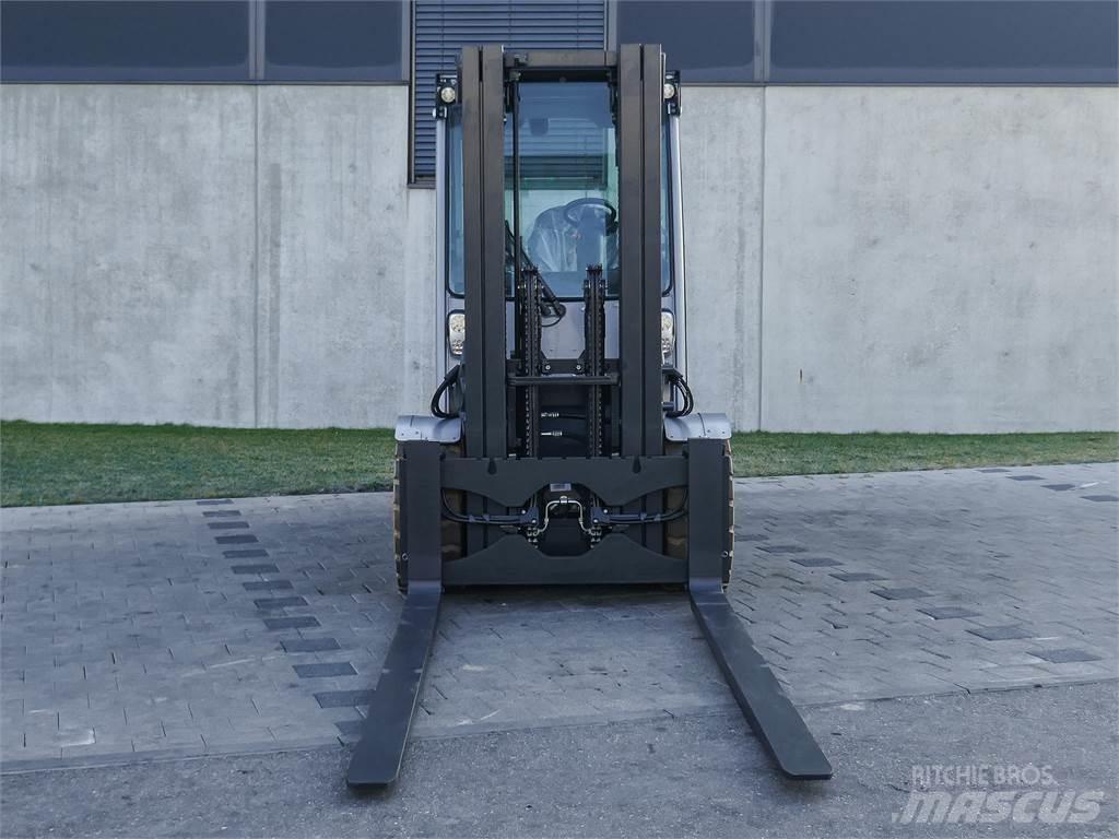 Still RX 60-50 Electric Forklifts