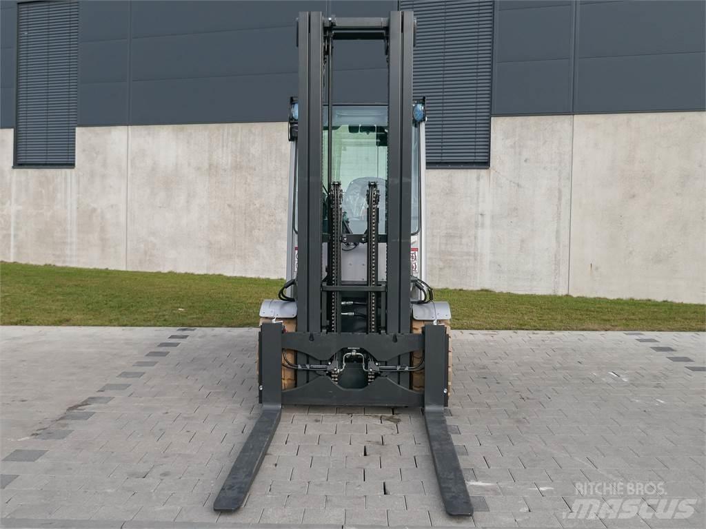 Still RX 60-50 Electric Forklifts