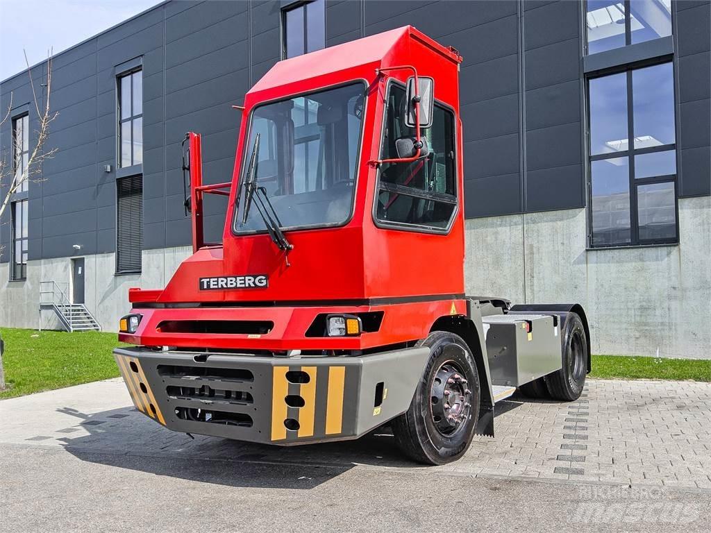 Terberg YT 220 Shunt Trucks