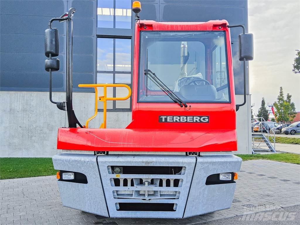 Terberg YT 223 Shunt Trucks
