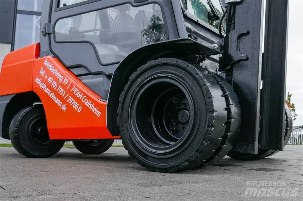 Toyota 52-8FDJF35 Diesel Forklifts
