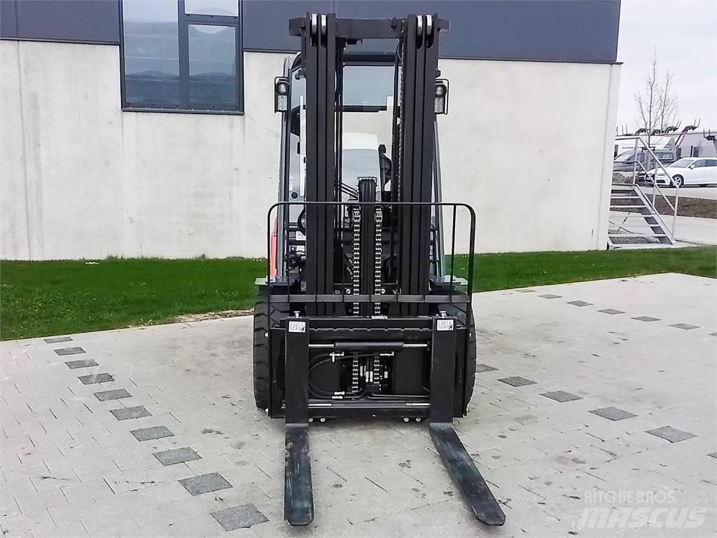 Toyota 52-8FDJF35 Diesel Forklifts