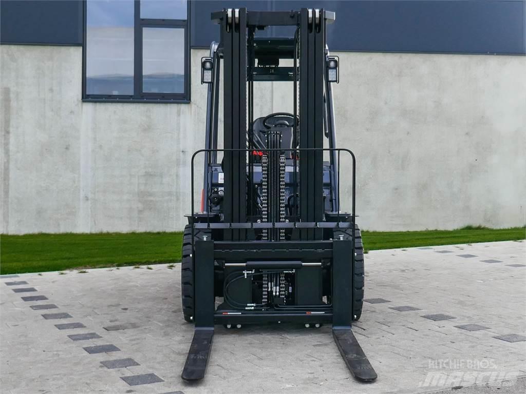 Toyota 52-8FDJF35 Diesel Forklifts