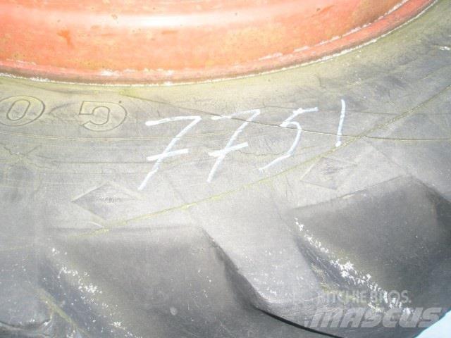  - - - 7751 SCHAAD Tires, wheels and rims