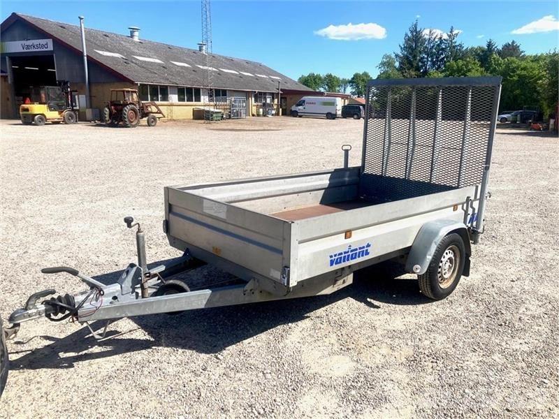 Variant  Other Trailers