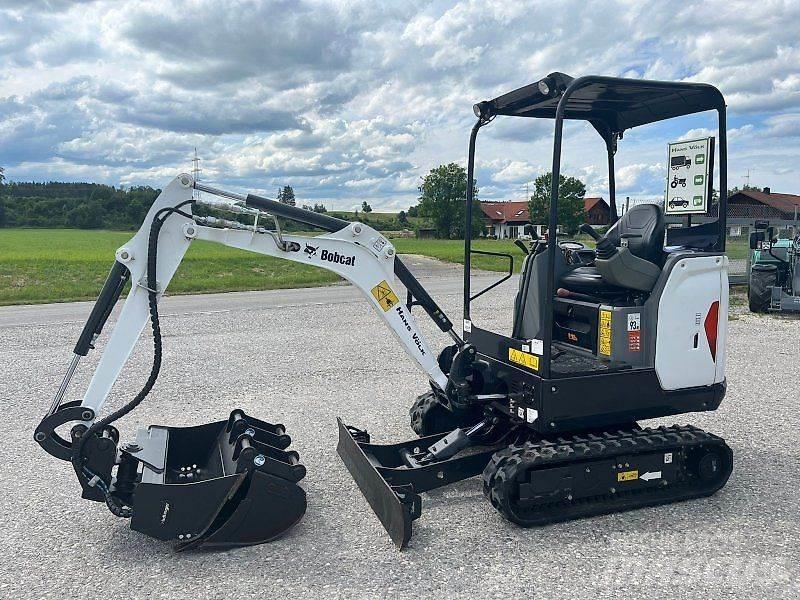Bobcat E17 Mini Excavators <7t (Mini Diggers)
