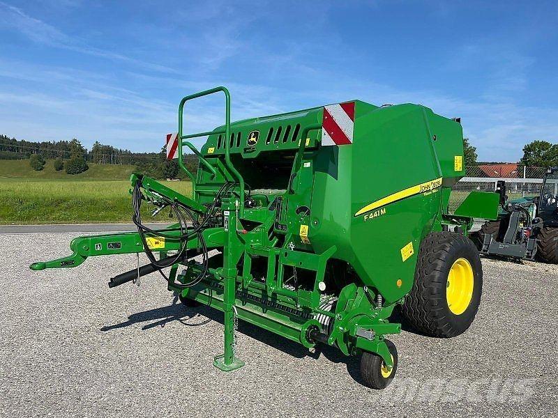 John Deere F441M Farm Equipment - Others