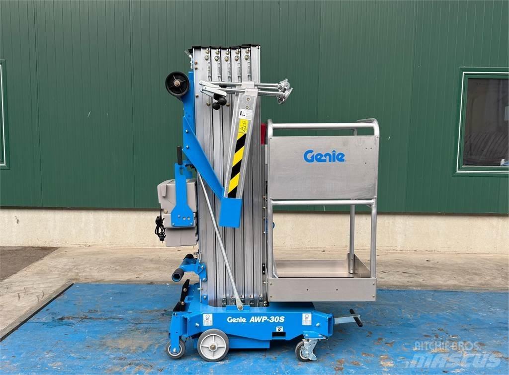 Genie AWP-30S AC Other lifts and platforms