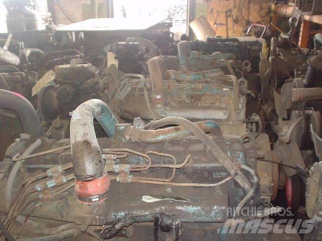 International DT 466C Engines