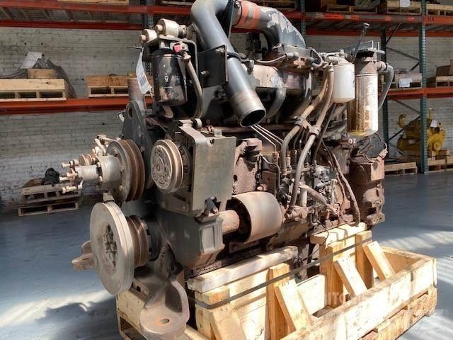 Komatsu SAA6D125E-2 Engines