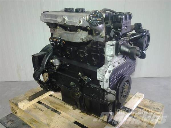 Perkins 1004.4 Engines