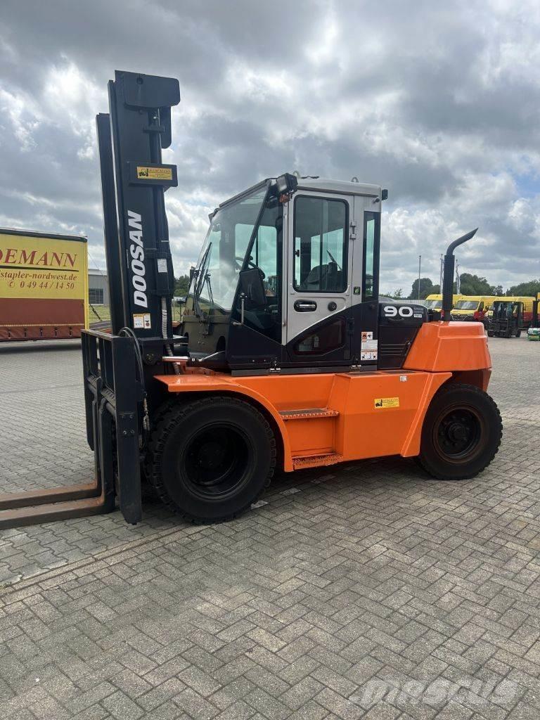 Doosan D90S-7 Diesel Forklifts