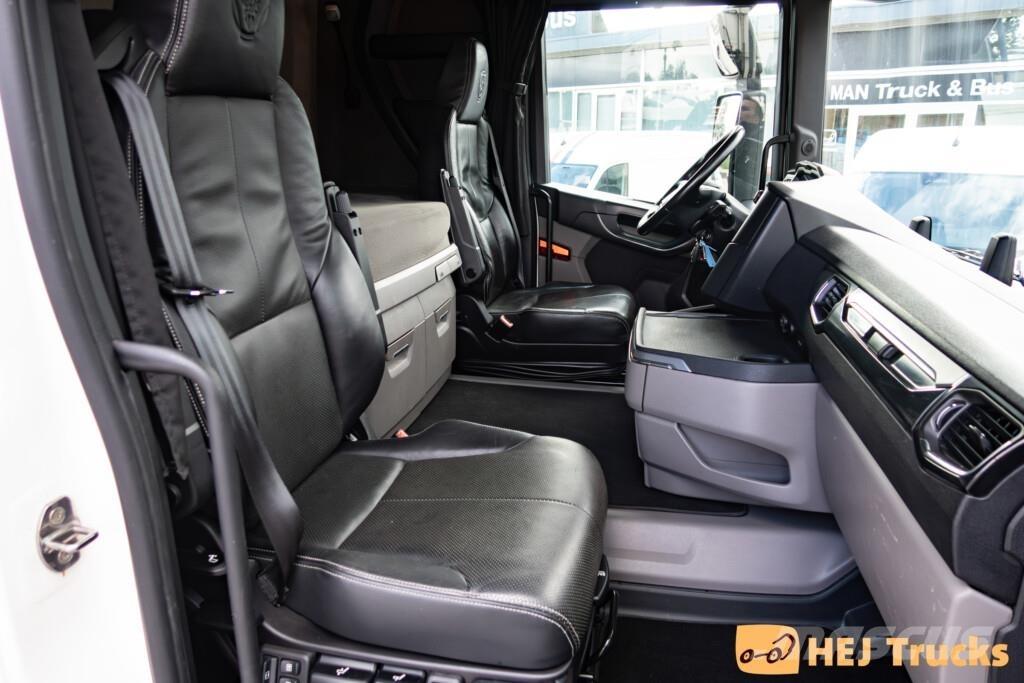 Scania R500 A6x2NB Conventional Trucks / Tractor Trucks