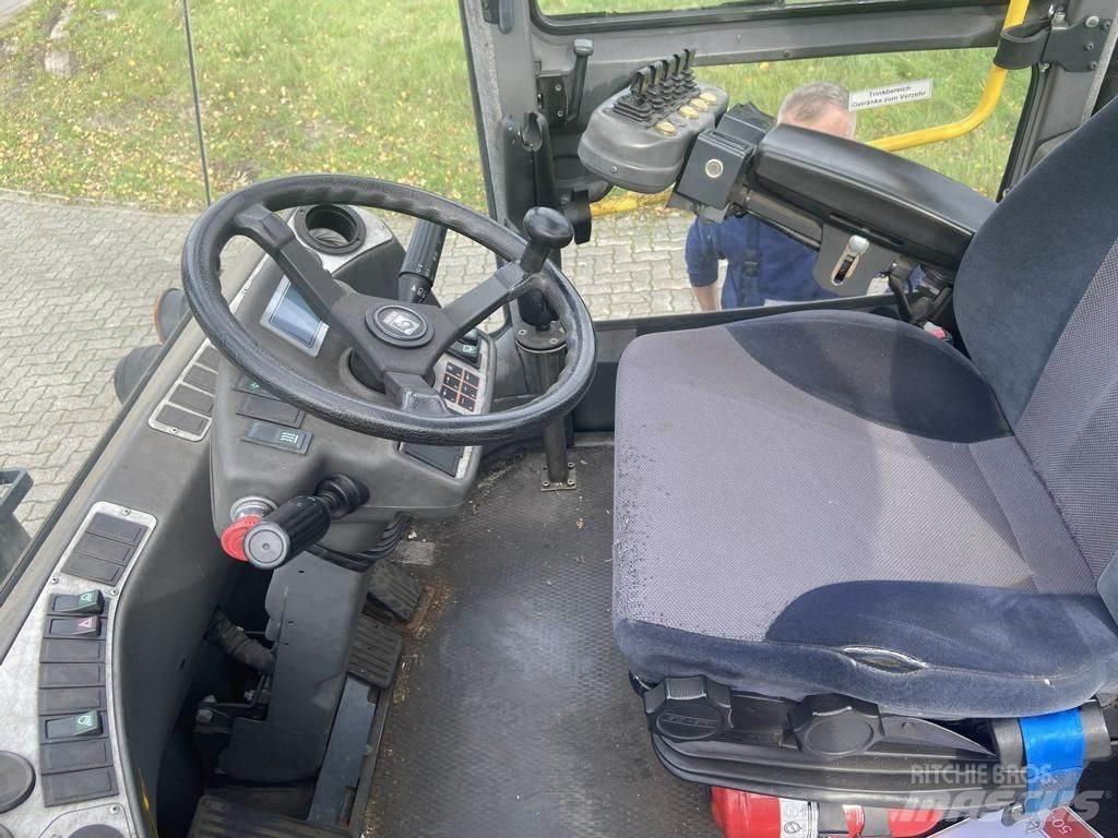 Kalmar ECF80-9 Electric Forklifts