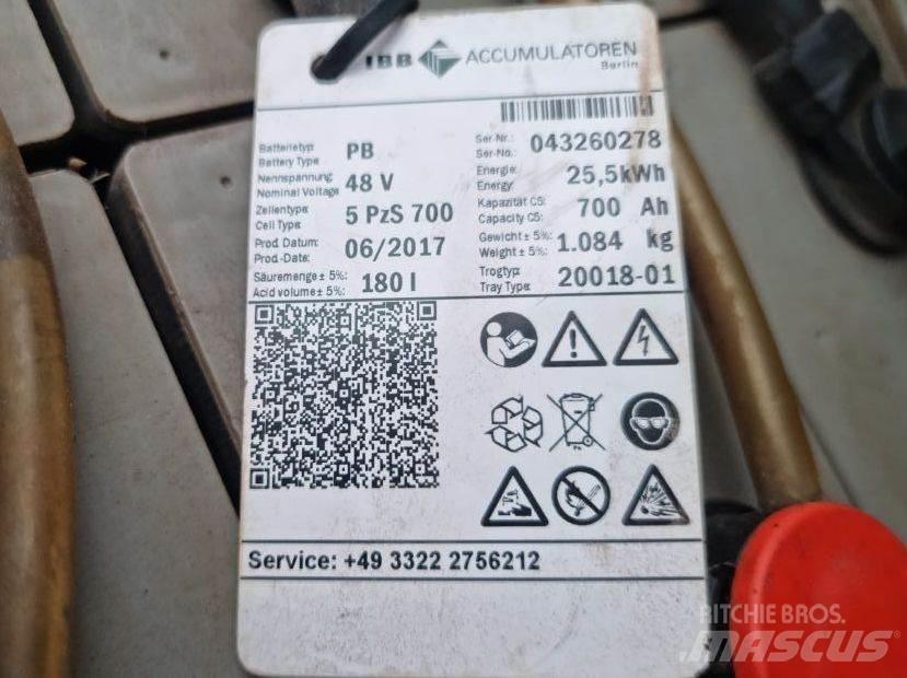 Linde E16PH Electric Forklifts