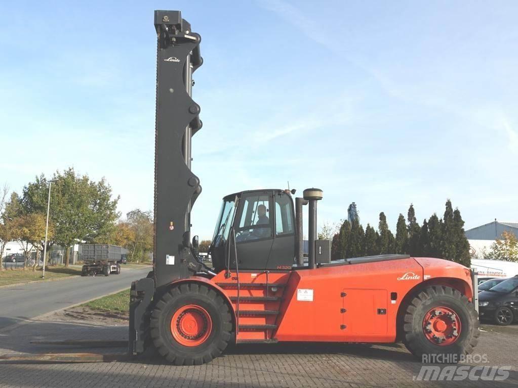 Linde H320 Container Handlers