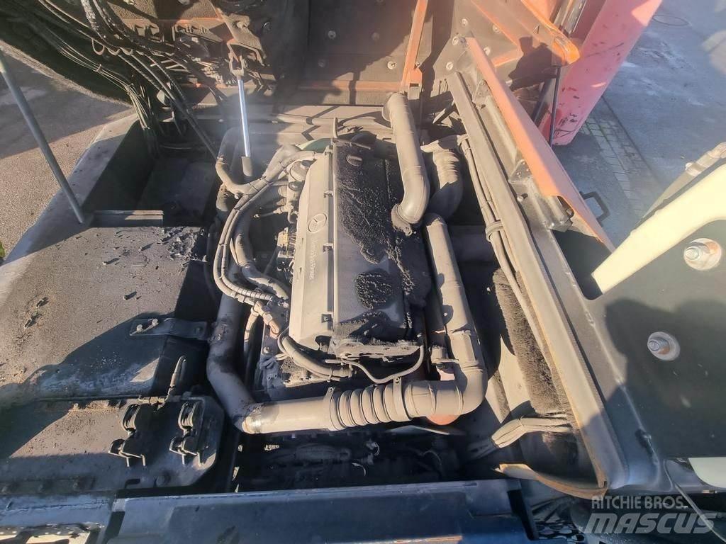 Mafi MT36 4x4DL Shunt Trucks