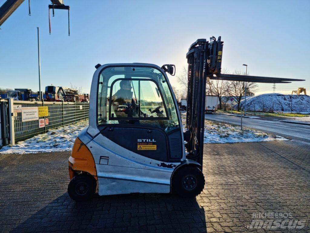 Still RX60-25 UVV Electric Forklifts