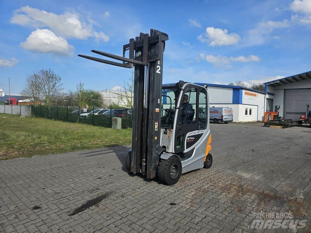 Still RX60-30 Electric Forklifts