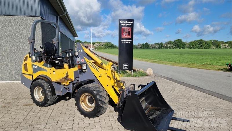 Gehl 440 Mini Loader