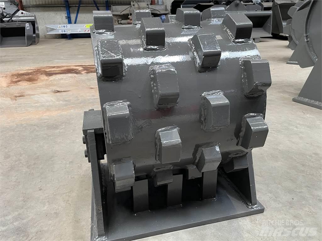  450 mm kompaktorhjul Pneumatic tired rollers