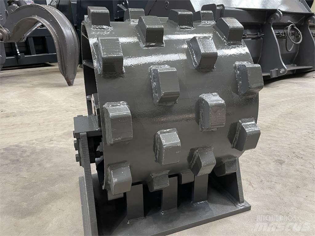  470 mm kompaktorhjul Pneumatic tired rollers