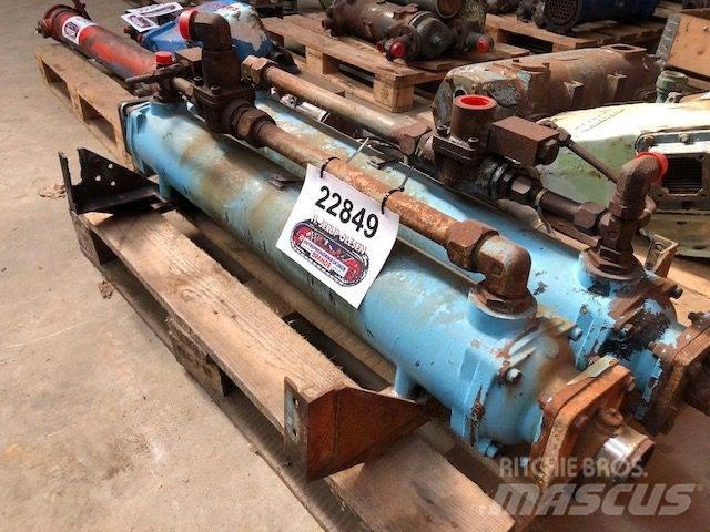 Bowman GL400 Oliekøler Other