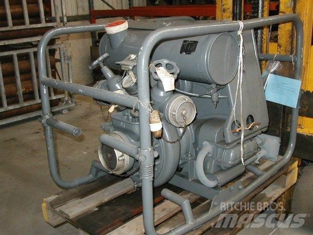  Brandpumper - 2 - 200 timer Water Pumps