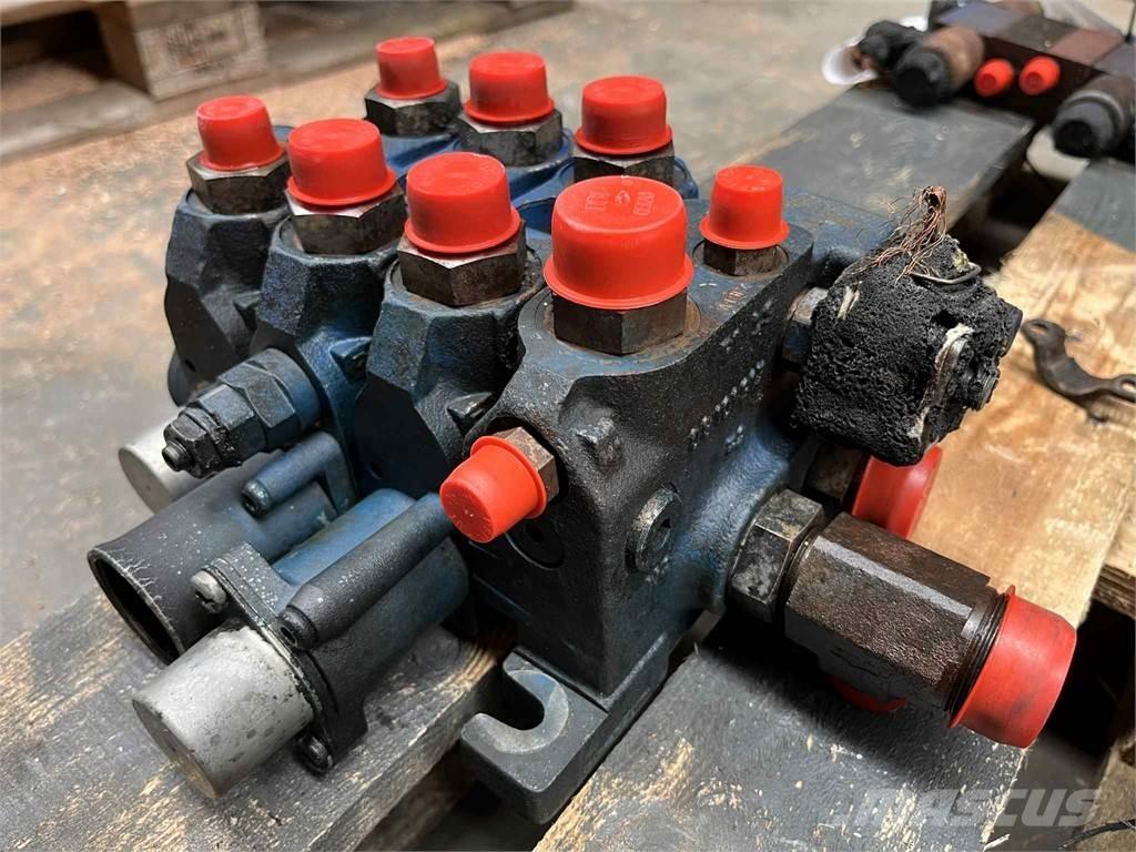 CASE 695SR hovedventil Hydraulics