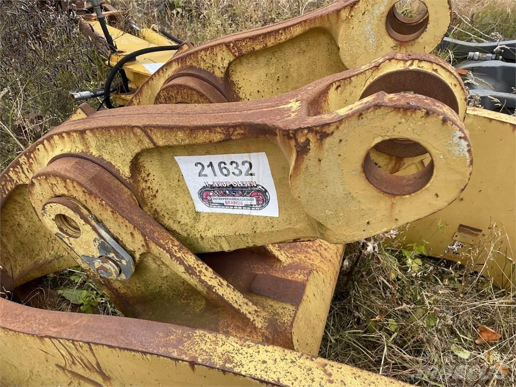 CAT 980G Link Arm Other
