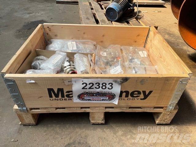  Div. nye fittings - 1/2 palle Other