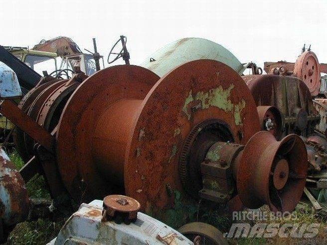  Dobbel tromle spil Hoists and Material Elevators