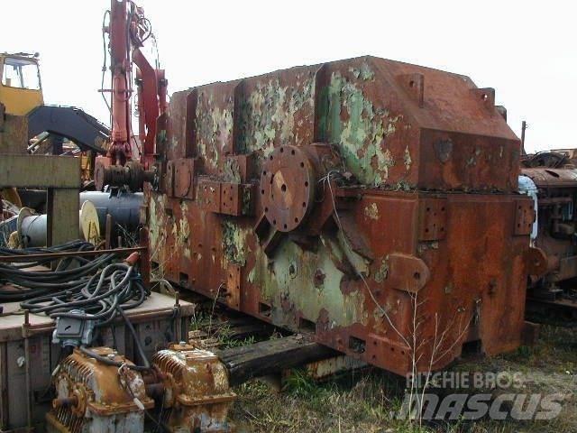  Dobbel tromle spil Hoists and Material Elevators