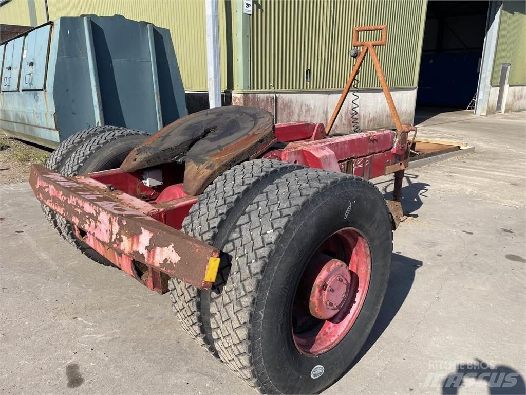  Dolly 1-akslet Lowboy Trailers