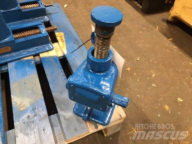  Donkraft, 10 ton mekanisk Other