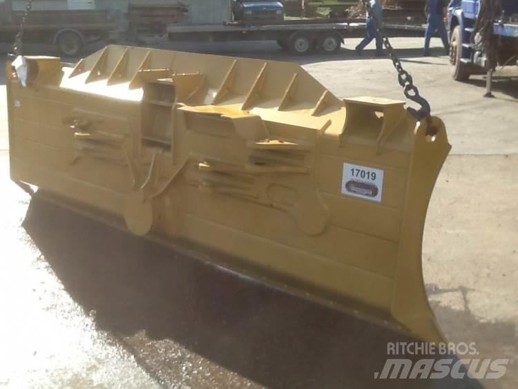  Dozerblad ex. Cat D6K Other