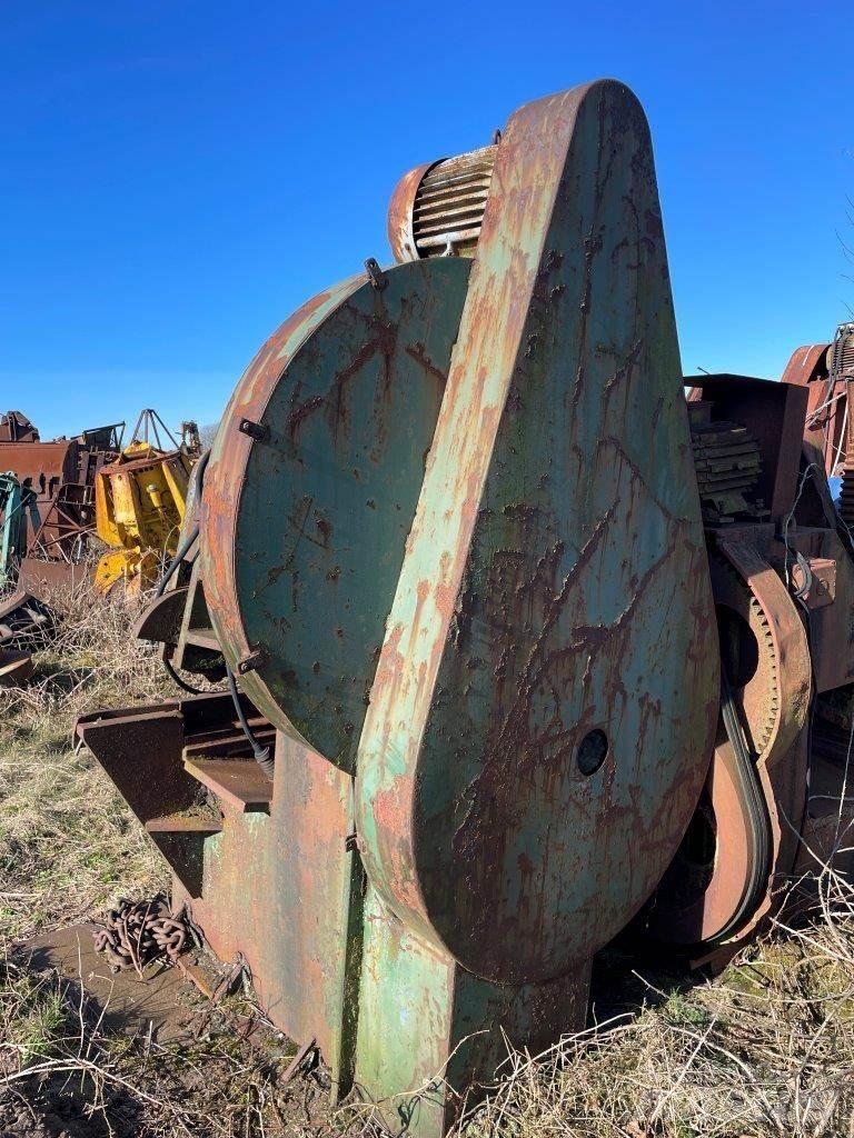 Eldan 500 klipper Pulveriser  (Demolition Crusher ) 