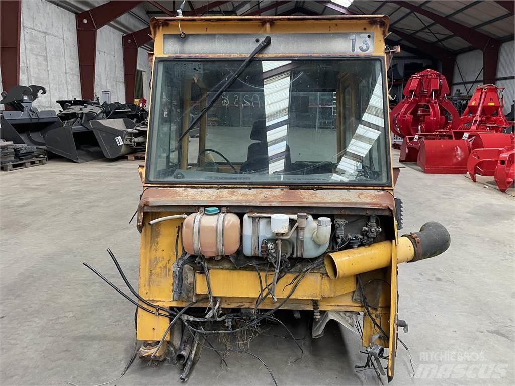  Førerhus ex. Volvo A25C Other