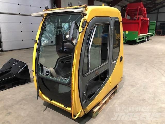  Førerhus ex. Volvo EC240LC Other